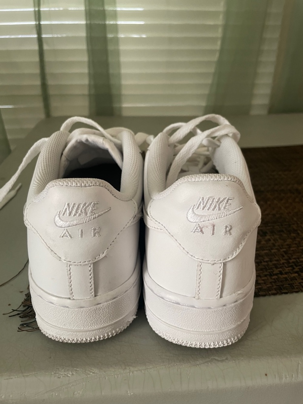 Nike Air Force 1 Low white sneakers - Picture 5 of 6